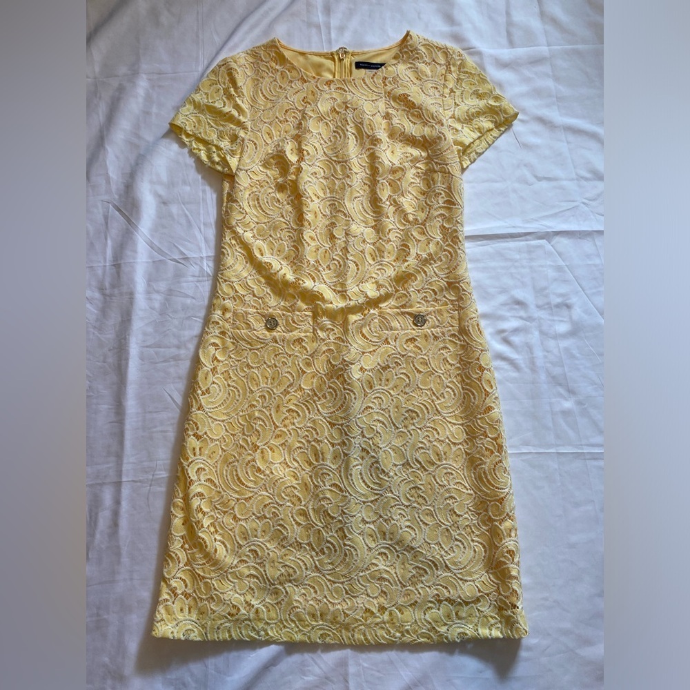 Tommy Hilfiger Lace Short Sleeves Dress - Yellow- Size 2 - Like New - Picture 10 of 12